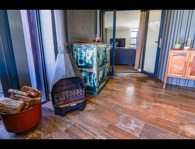 5 BEDROOM HOUSE FOR SALE IN COPPERLEAF ESTATE